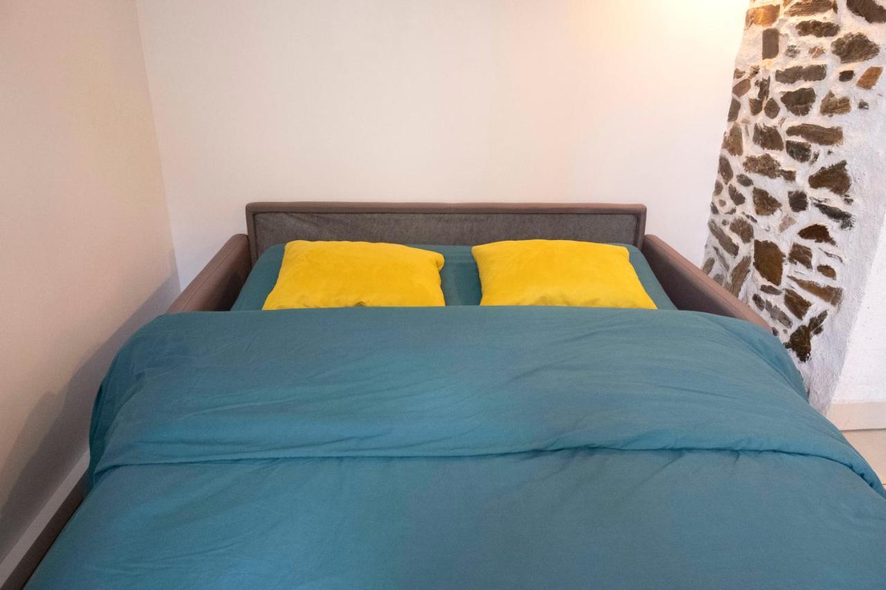 Le Duplex A Mimine Lägenhet Le Pin-en-Mauges Exteriör bild